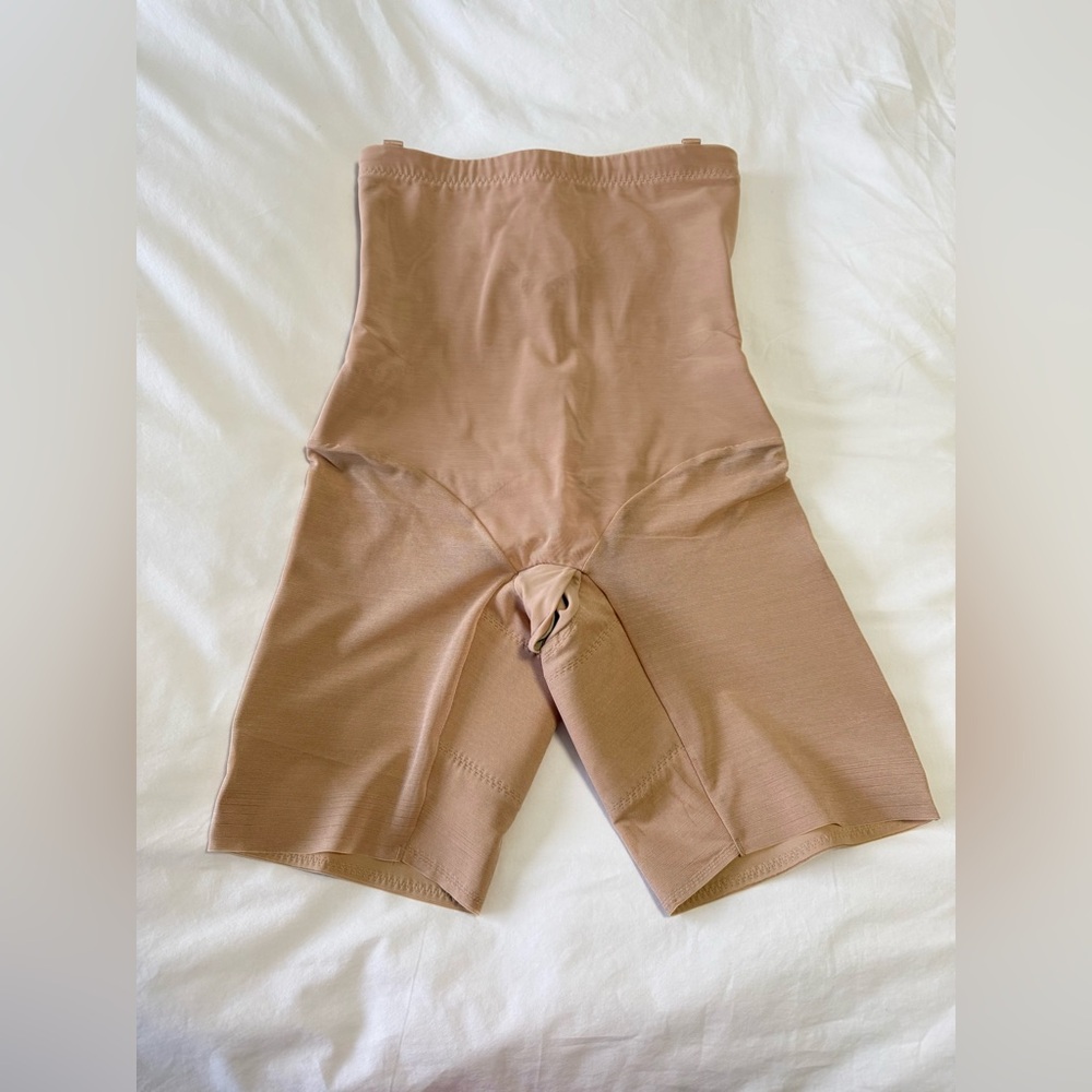 Honeylove High-Waist Shaping Shorts in Nude Brown